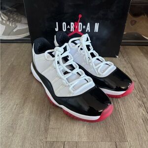 Air Jordan 11 Retro Low Sneakers - Concord Bred - sz 11.5